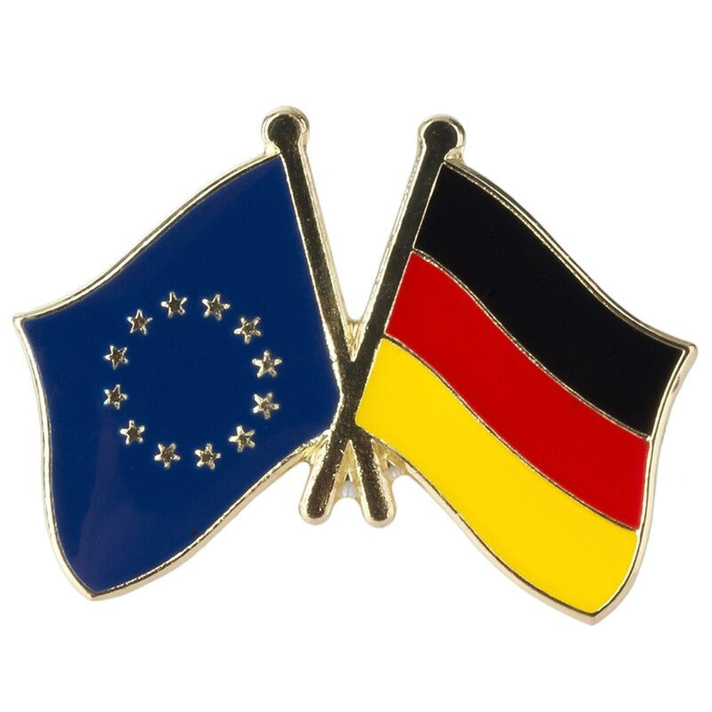 Deux Petits Drapeaux Allemands Isolés Sur Fond Blanc Drapeau De L Isoles Fond Blanc Drapeau Allemagne Poteau 27244244