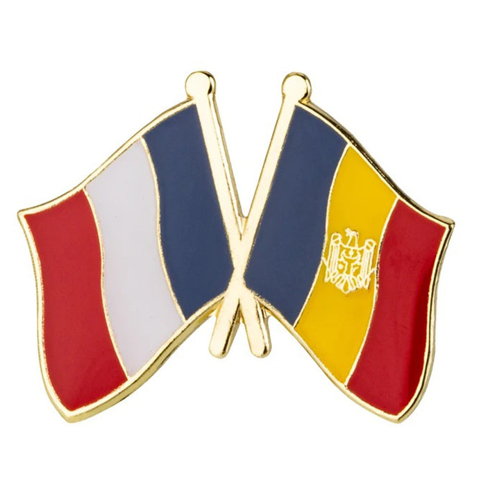 Pin's drapeaux croisés Moldavie & France